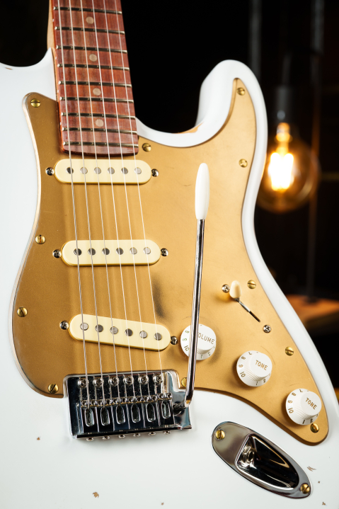 gitarszalon-opt_2200px-1869.jpg
